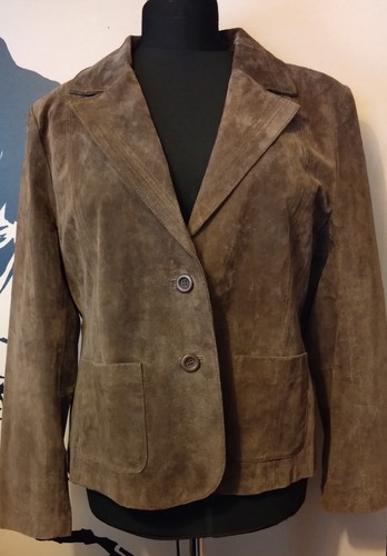 Bnwt milan real suede - bnwt,