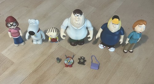 Mezco griffin family guy - family,