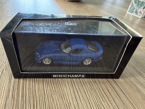 Minichamps scale 430 - scale,