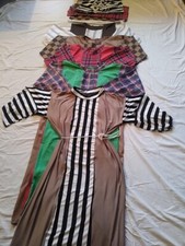 Innkeepers Wife Travellers