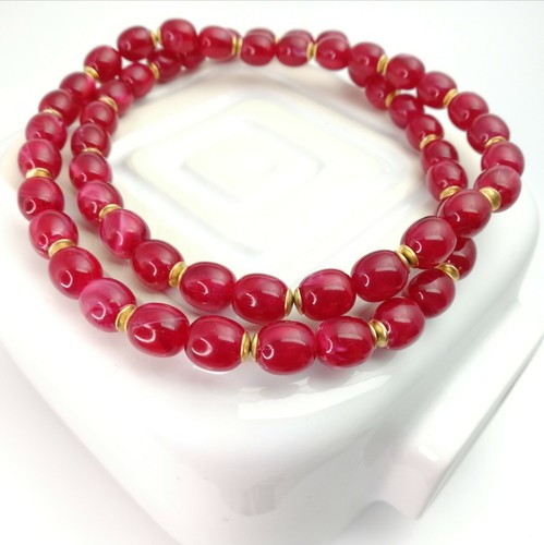 Vintage red plastic - red,