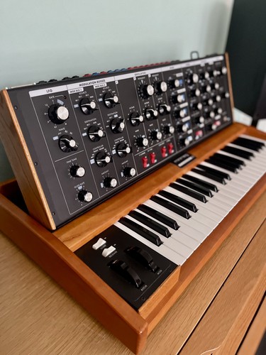 Moog voyager old school - voyager, os