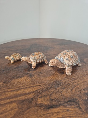 Wade porcelain sizes set - 3,