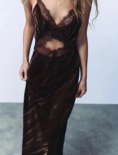 Zara nwt velvet - lace, midi
