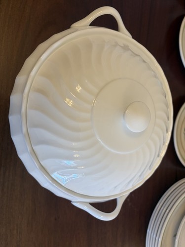 Wedgwood edme fine bone - bone, china
