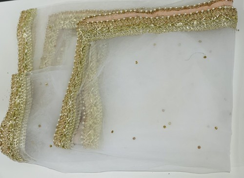 White dupatta - white,