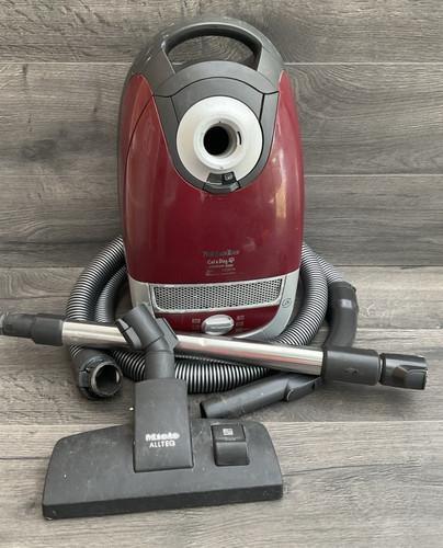 Miele vacuum cleaner s5261 - miele,