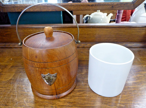 Vintage wooden oak ice bucket - wooden,