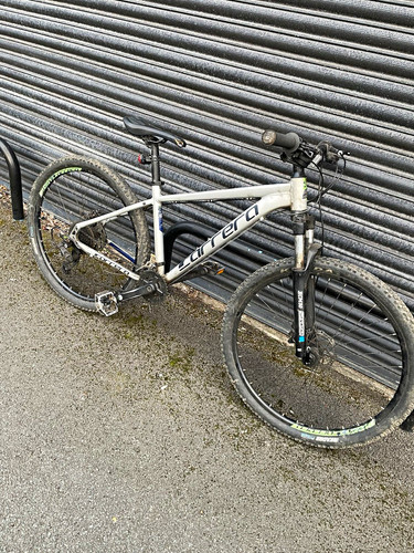 Carrera valour disk mounting - valour,
