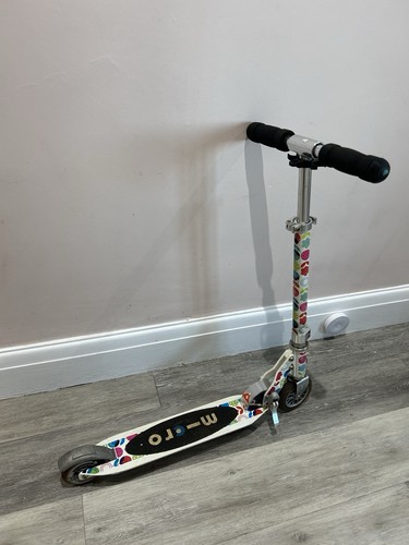 Micro scooter sprite - scooter, floral