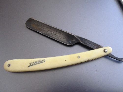 Vintage timor bakelite cut - timor,