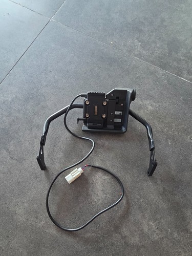 Navigation device holder - device,
