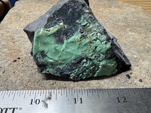 5751 green variscite yunnan - variscite,