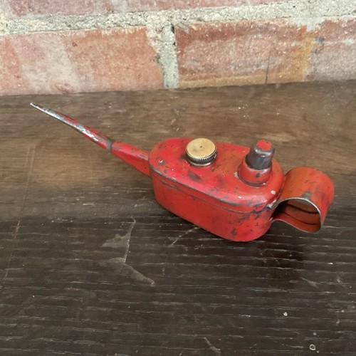 Vintage small oil can - vintage,