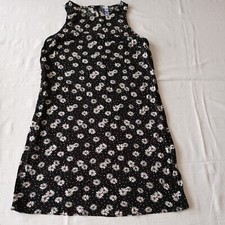 Henry Holland Size 10 Daisy