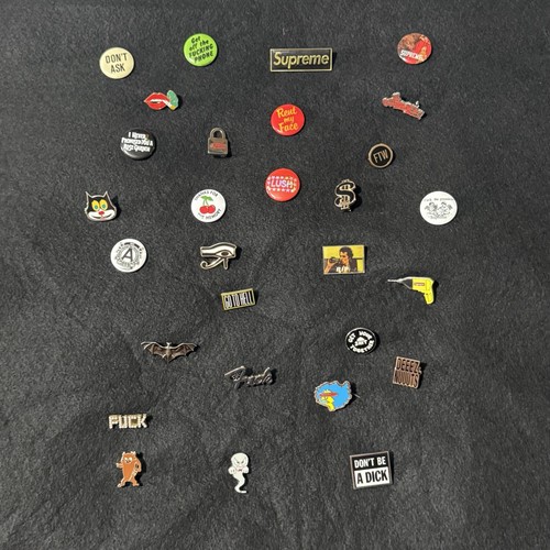 Supreme pin lot - supreme,