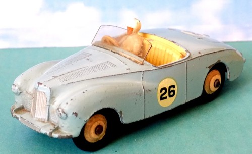 Dinky toys 107 - dinky, no.107