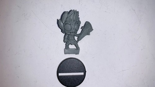 Impact miniatures chibi - impact, zombie