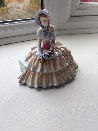 Royal doulton day dreams - royal,