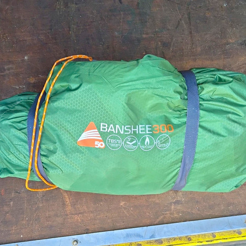 Vango banshee 300 - 3, person