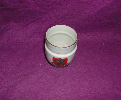 Goss crested china leek - leek, urn