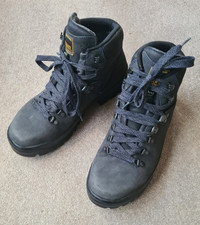 MEINDL Gore-Tex Vibram Soles -