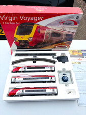 Bachmann OO Gauge Class 220 Virgin Voyager 3 Car Unit Train Set