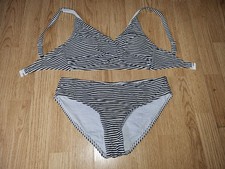 Gorgeous black grey striped NIPTUCK bikini top bottom set Size 8 10