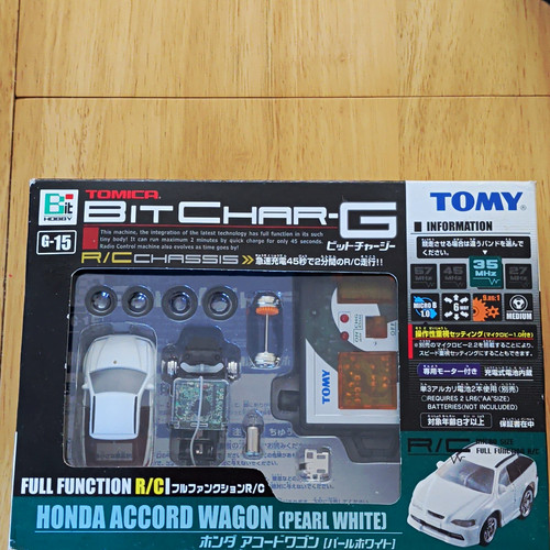 Tomy tomica bit char - bit, char-g