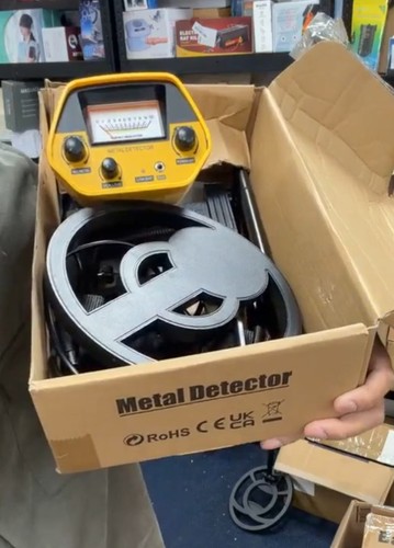 Metal detector round search - detector,