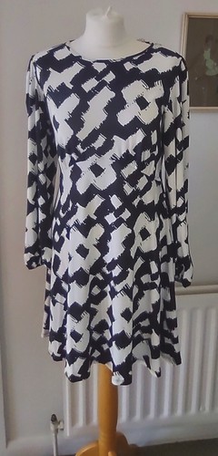 Bnwt dress size 12 - bnwt, tu