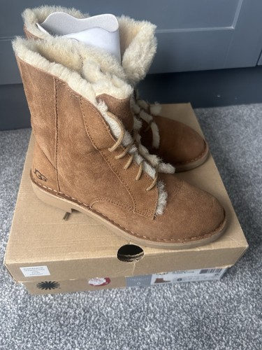 Ugg brown fur boots quincy - ugg,