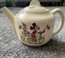 RARE 1930s VINTAGE BESWICK DISNEYLAND NURSERY TEA POT DISNEY MICKEY MOUSE DONALD
