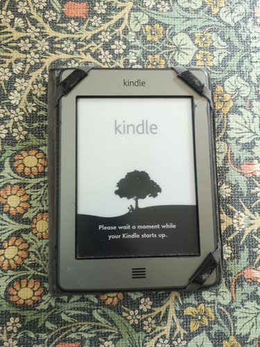 Amazon kindle touch 4th - touch,