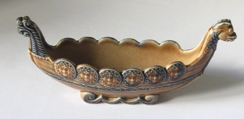 Vintage wade porcelain england - porcelain,