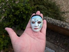 Porcelain Mini Mardi Gras Mask Hand Painted Face See Makers Mark Italie?