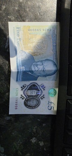 Pound note serial number - serial,