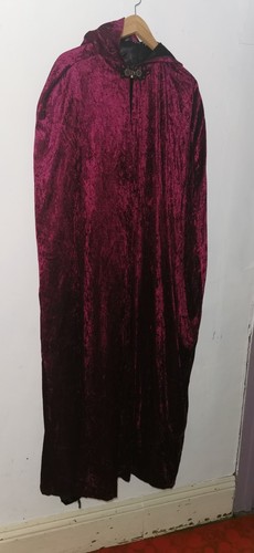 Wine crushed velvet cape - wine,