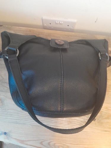Clarks leather sholder - clarks,