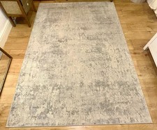 Stunning Grey, White And Beige Large Rug 220cm x 160cm. Used & Great Condition