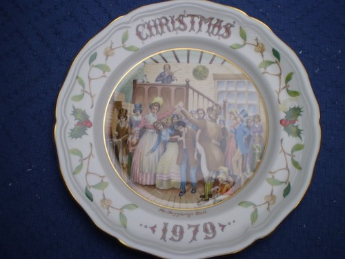 Aynsley china collector plate - aynsley,