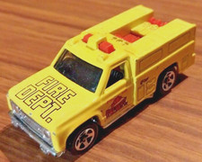Hot Wheels 1996 Fire Squad 2/4 Rescue Ranger Truck Yellow Fire Dept 1.64