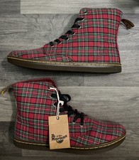 Dr Martens Hackney Boots - UK