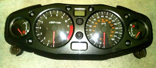 Suzuki hayabussa gsxr 1300r - hayabussa,
