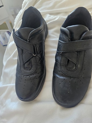 Footglove shoes marks - shoes, &