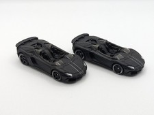 2X Hot Wheels Lamborghini