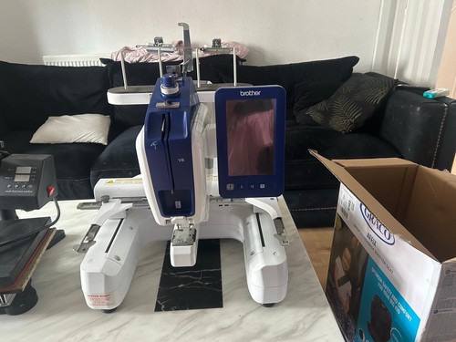 Brother embroidery machine - brother, vr