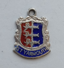 VINTAGE SILVER BRACELET CHARM