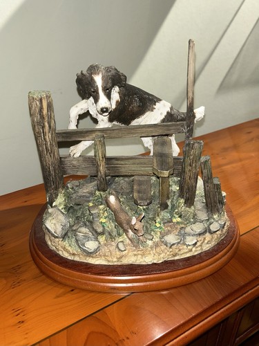 Border fine arts springer - arts,