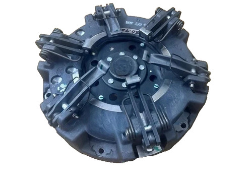 Dual clutch assembly - assembly, for